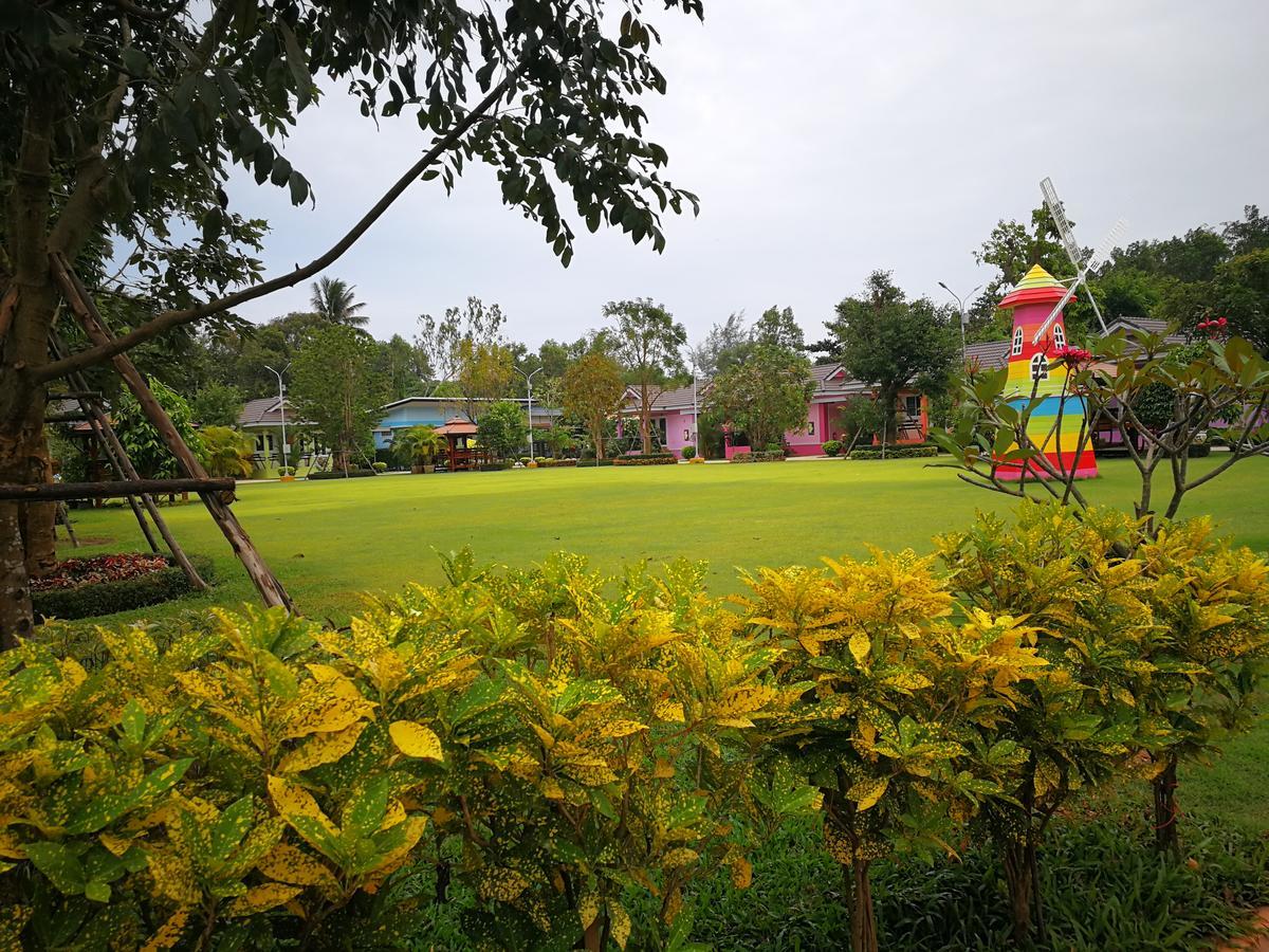 Aranya Resort Csumphon Kültér fotó
