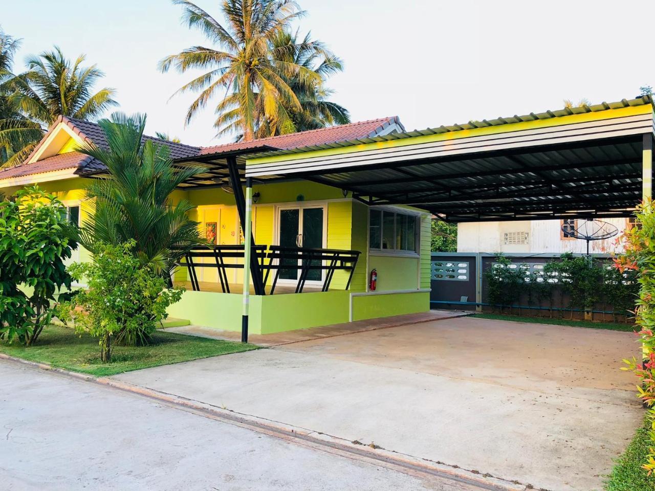 Aranya Resort Csumphon Kültér fotó